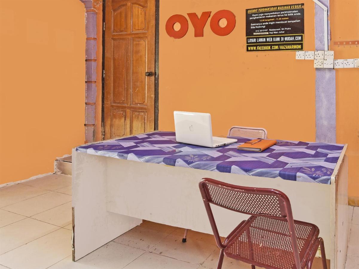 Oyo 90454 Haza Harmoni Guesthouse โกตาบารู ภายนอก รูปภาพ